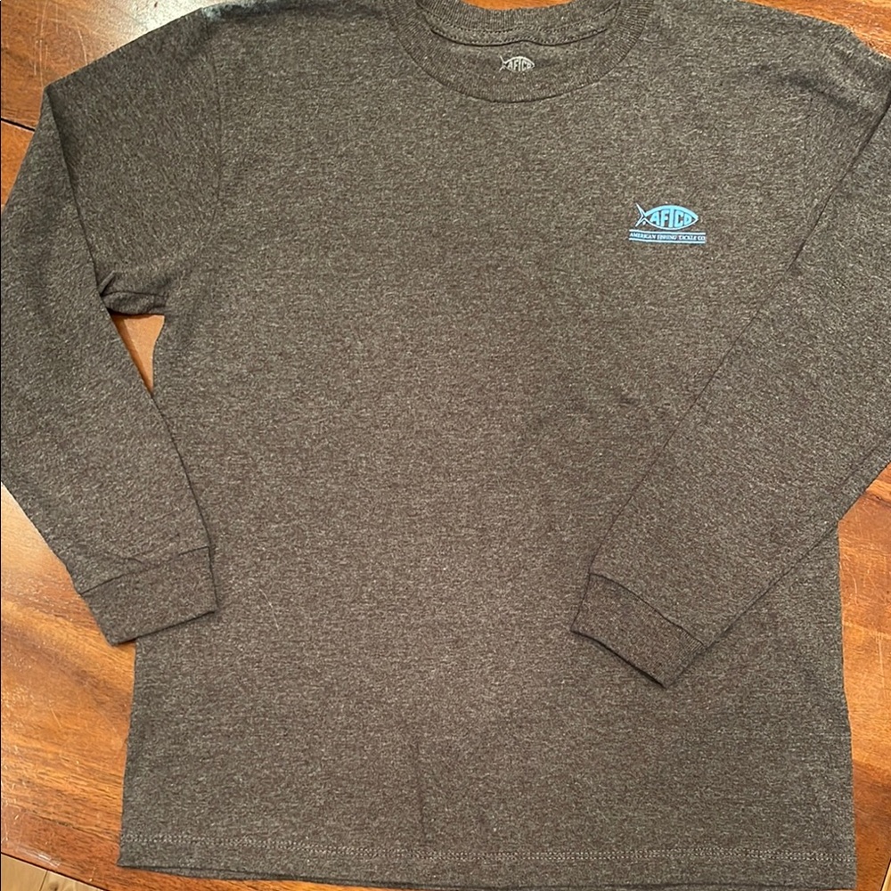NWOT AFTCO Gray Long Sleeve Shirt